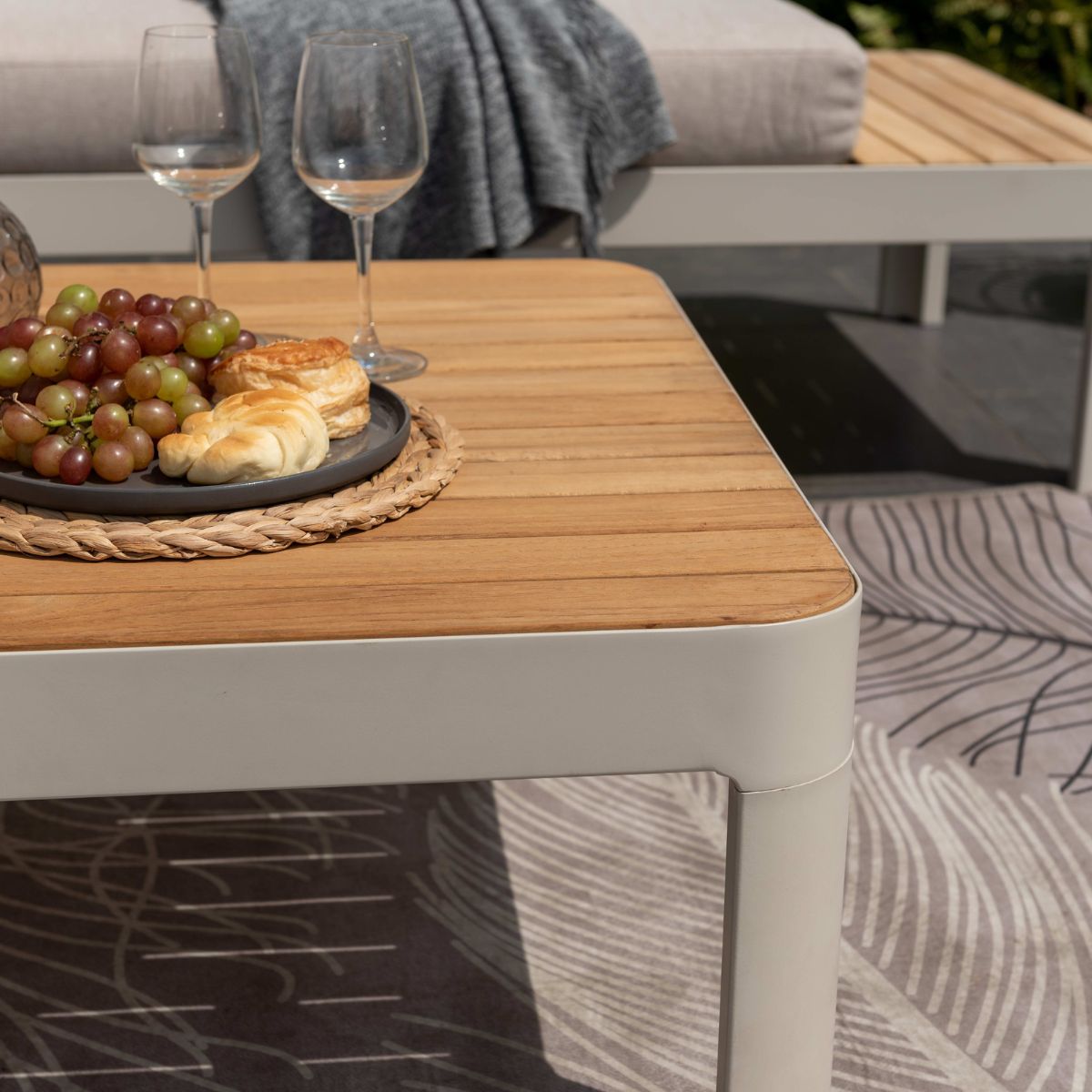 Portals Light Square Coffee Table | Coral Sand Aluminum & FSC Teak | LifestyleGarden
